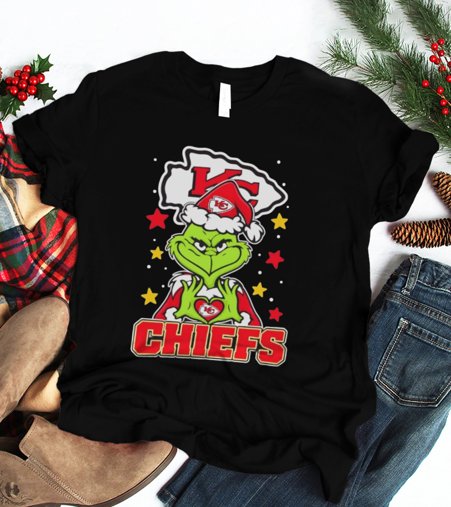 Grinch Heart Love Kansas City Chiefs Christmas Football T-Shirt