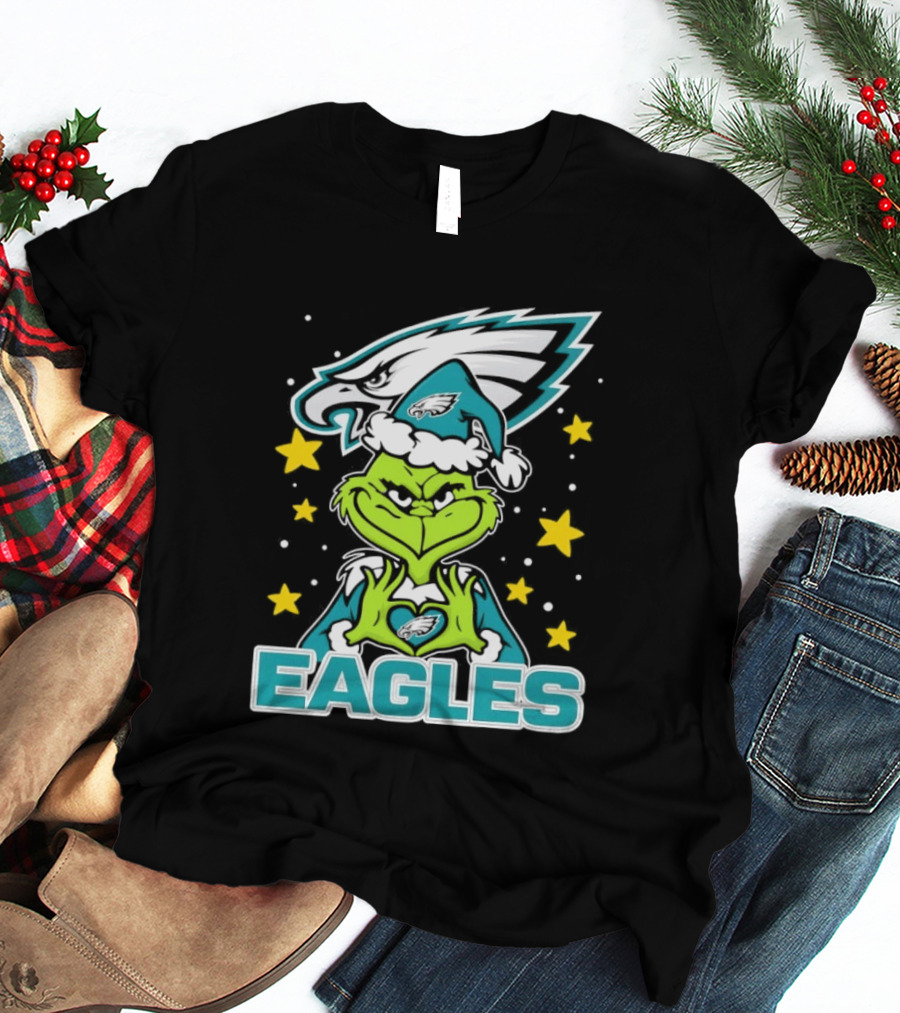 Philadelphia Eagles Christmas Grinch Heart Love T-Shirt