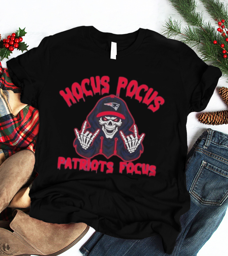 Hocus Pocus New England Patriots Focus Halloween Skull T-Shirt