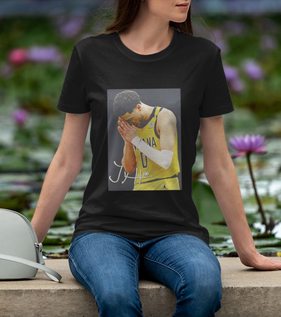 Tyrese Haliburton Indiana Pacers Praying NBA 0 JH Signature T-Shirt
