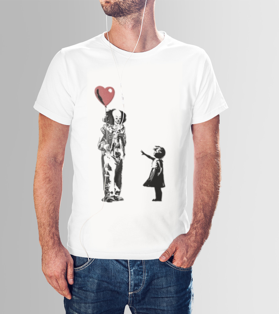 Pennywise Clown And Child With Red Heart Balloon T-Shirt