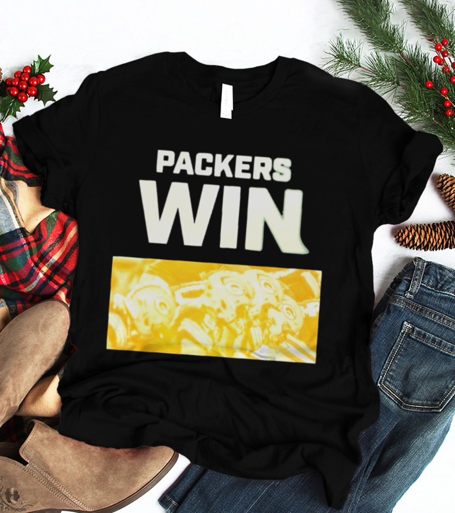 Packers Win Football Helmets Celebration T-Shirt
