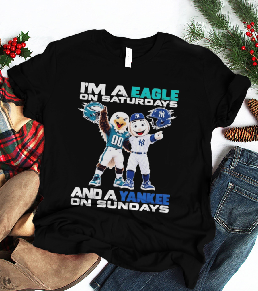 I'm An Eagle On Saturdays And A Yankee On Sundays Eagle And Yankee Helmets Mascots T-Shirt
