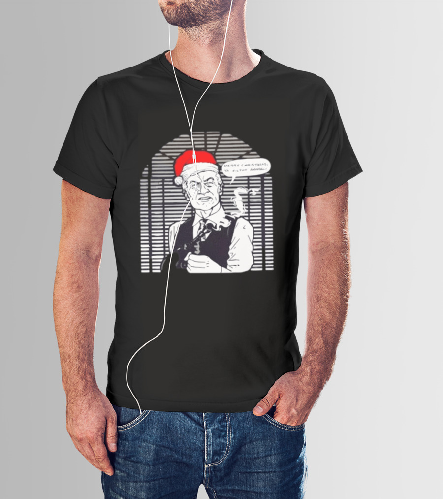 Joe Pesci Merry Christmas Ya Filthy Animal Home Alone Christmas Hat Smoking Gun Scene T-Shirt