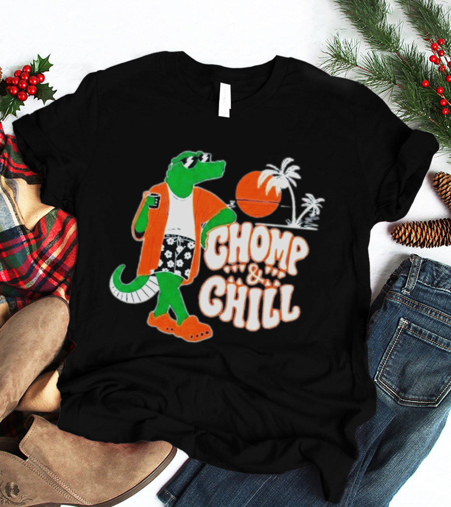 Florida Gators Chomp And Chill Retro Alligator Relaxation Scene T-Shirt
