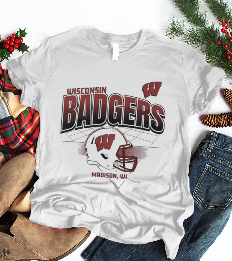 Wisconsin Badgers Football Helmet Madison WI T-Shirt