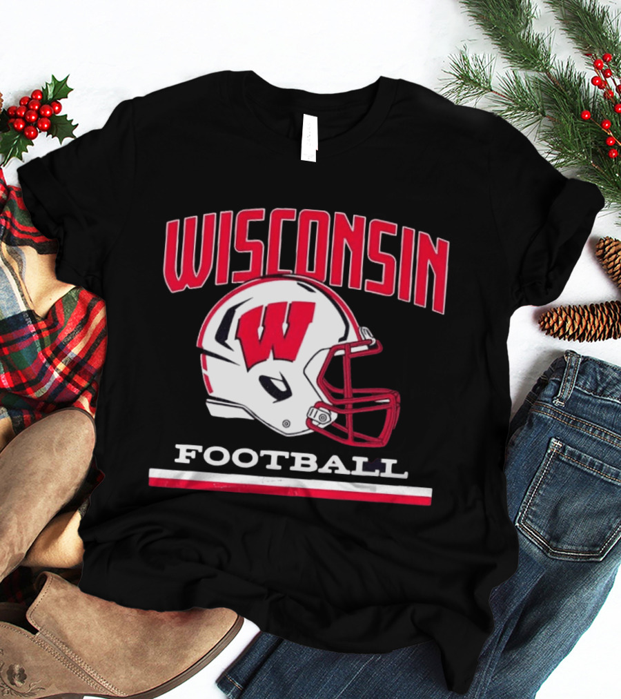 Wisconsin Football Helmet W T-Shirt