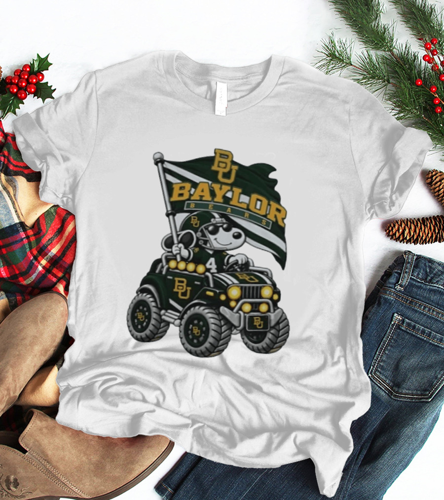 Baylor Bears Snoopy Driving Jeep With BU Flag NCAA Football T-Shirt