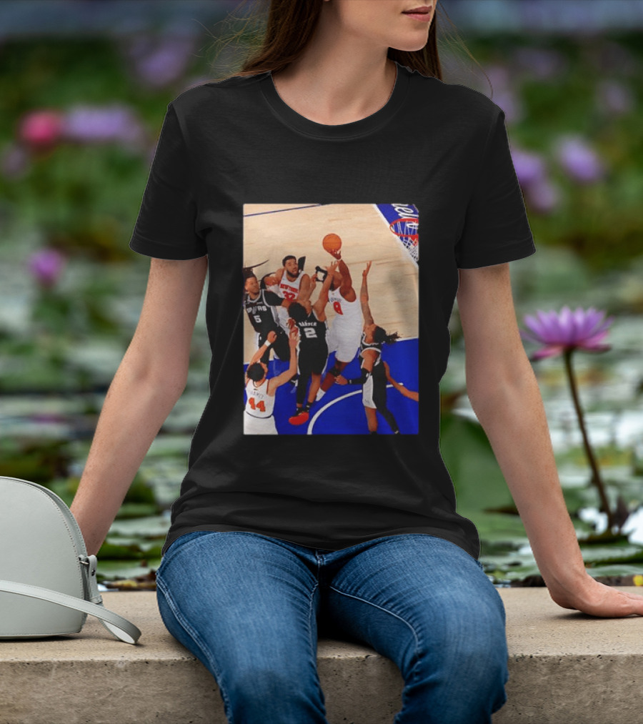 The Putback With OG Knicks Dunking Against Spurs T-Shirt