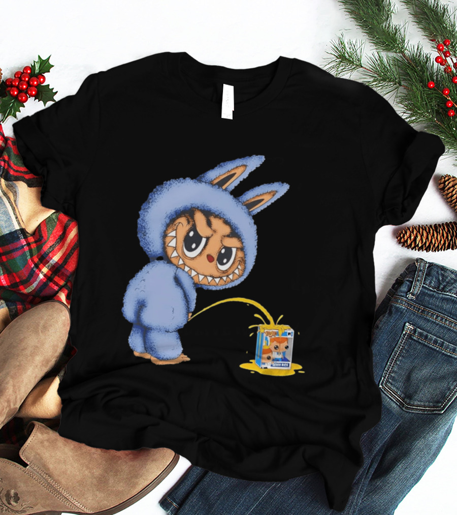 Labubu Peeing On Pop Figures Juice Box Fun Concept T-Shirt