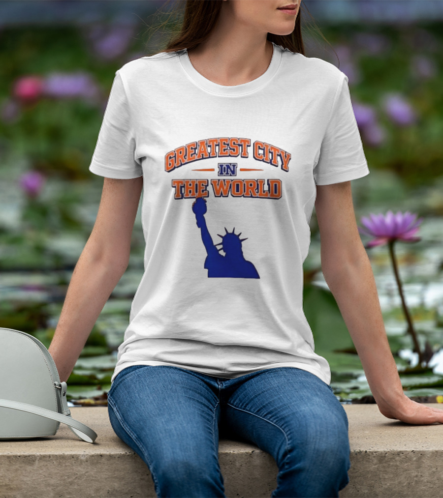 Greatest City In The World New York Knicks Statue Of Liberty T-Shirt