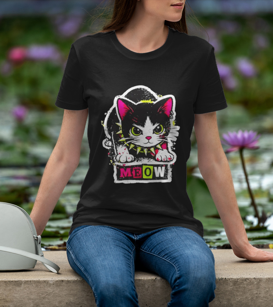 Punk Rock Cat Studded Collar Meow For Music Fans And Cat Lovers T-Shirt