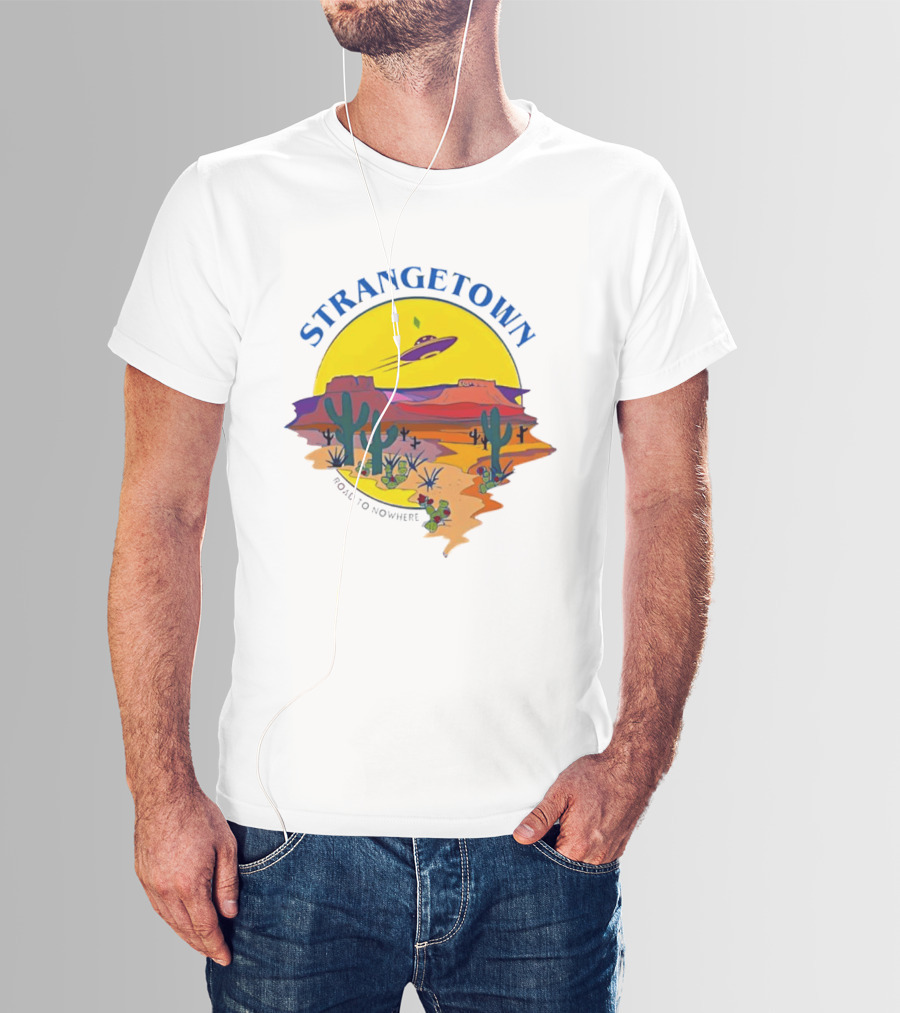 Strangetown Road To Nowhere The Sims Alien UFO Desert Saguaro Cactus T-Shirt