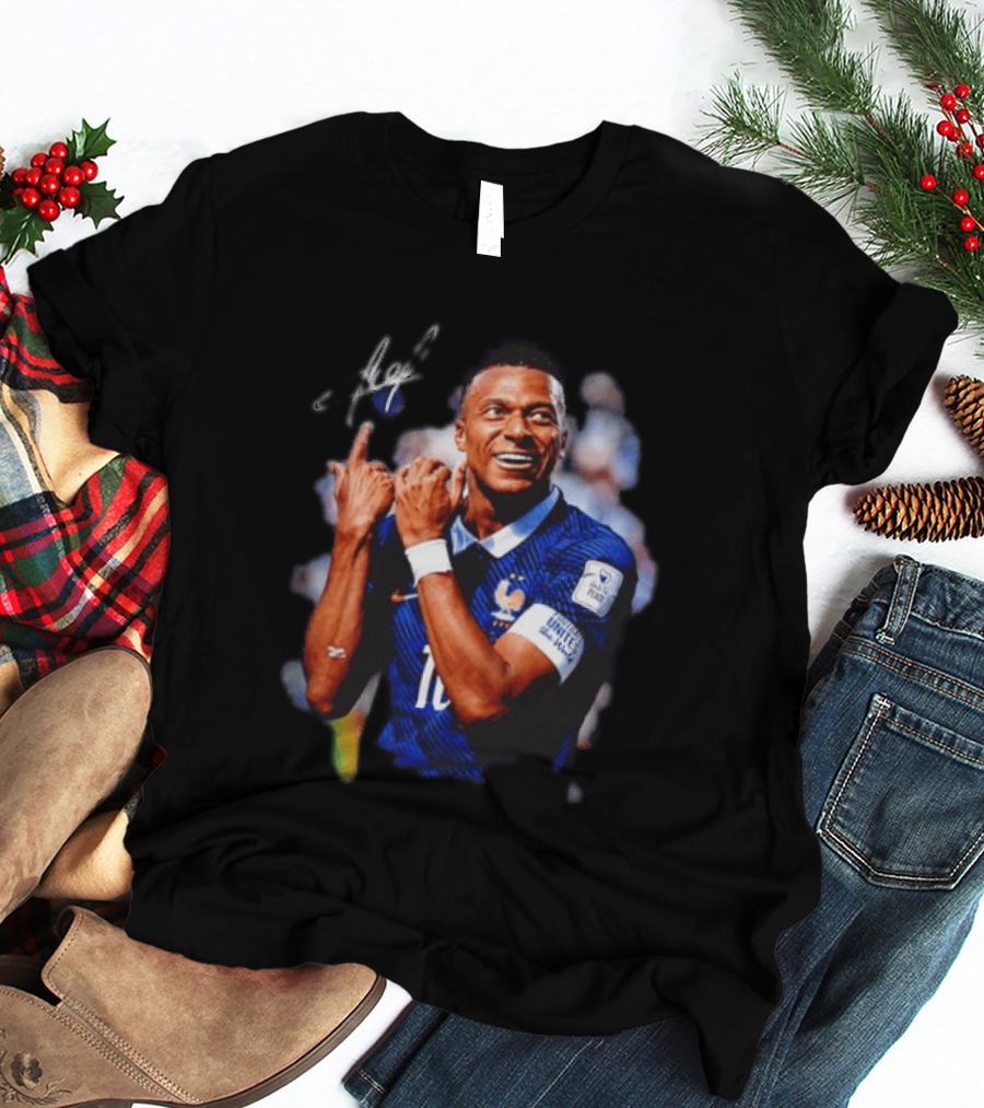Kylian Mbappe France National Team Football World Cup Celebration T-Shirt