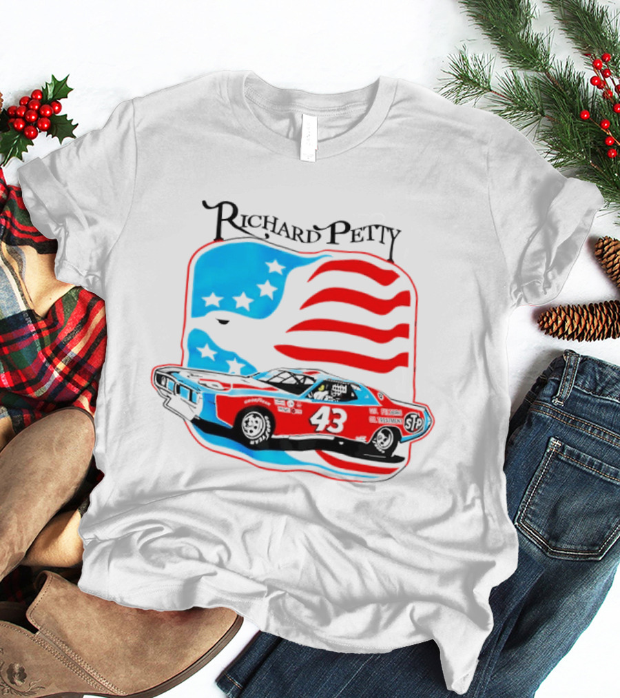 Richard Petty NASCAR Racing Car 43 STP American Flag T-Shirt