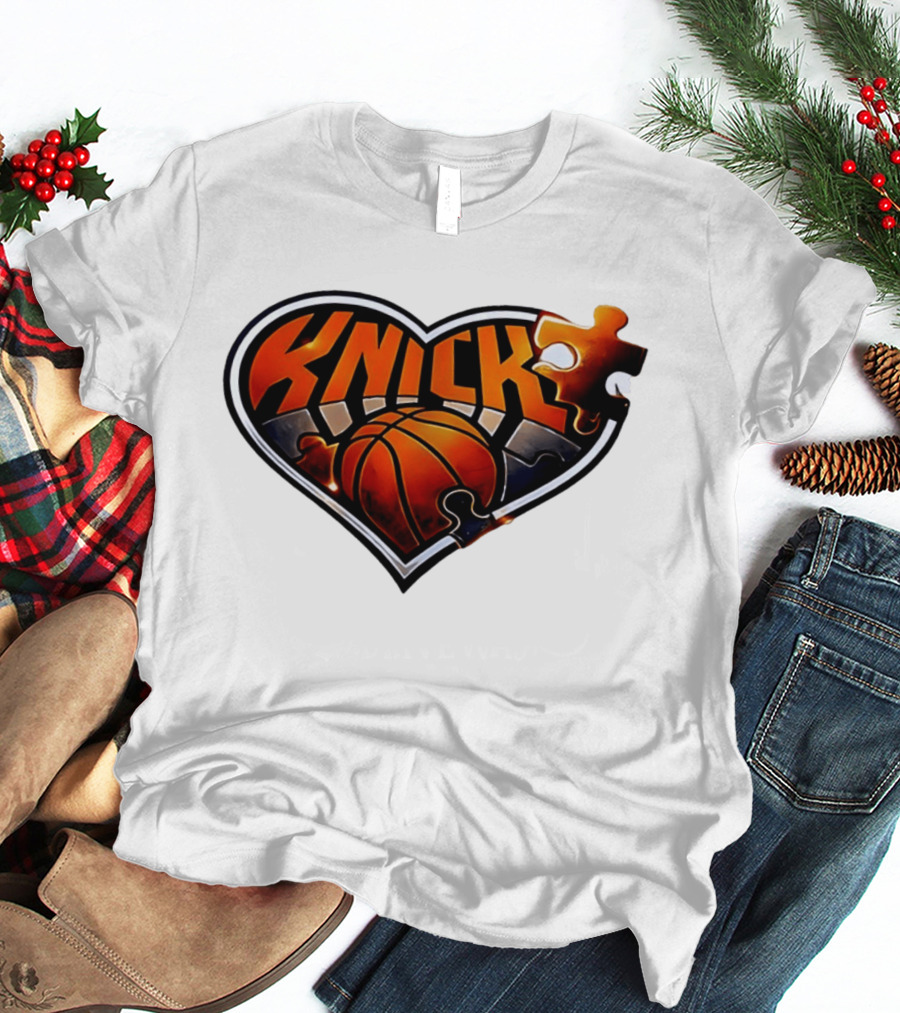 New York Knicks Puzzle Basketball Heart T-Shirt
