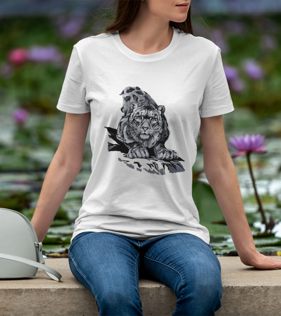 Snow Leopard Harlequin Nature Wildlife Majestic Predator T-Shirt