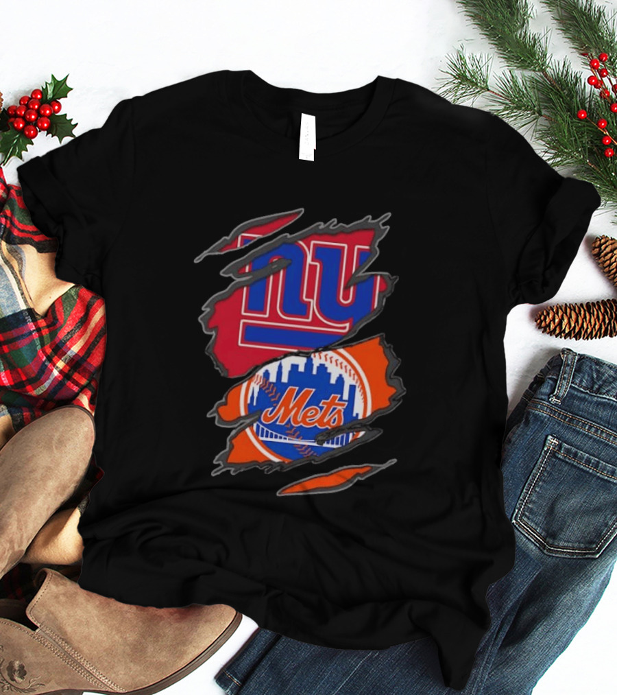 New York Giants New York Mets Ripped Reveal Football Baseball T-Shirt