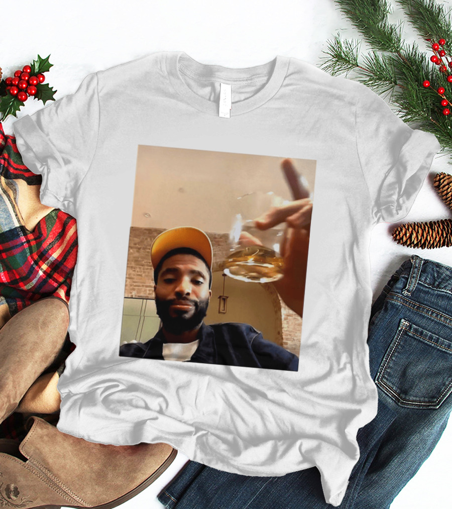 Mikal Bridges New York Knicks Live Stream Hat And Cheers Moment T-Shirt