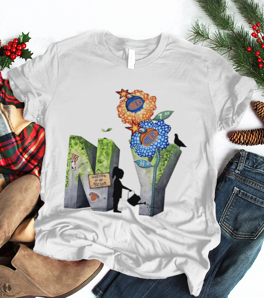 New York Knicks Welcome To The Garden 75th Anniversary 33 Seventh Avenue T-Shirt
