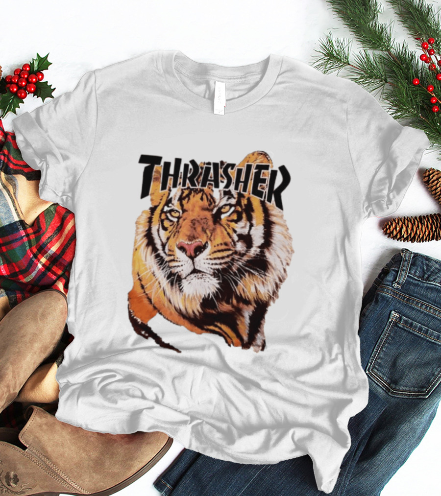 Tiger Thrasher Magazine Wildlife Nature Animal Orange Color T-Shirt