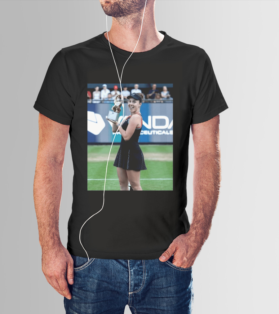 Linda Wins Tennis Title Holding Trophy On Grass Court T-Shirt