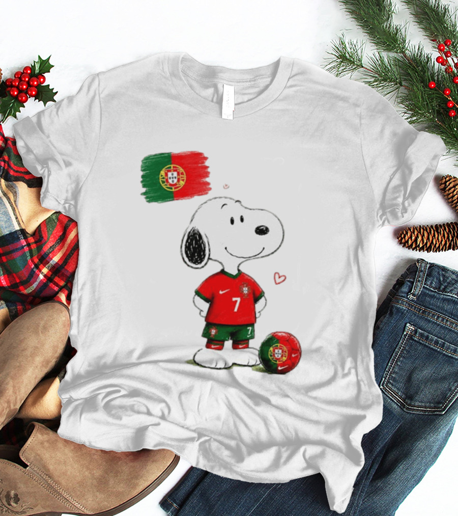 Cristiano Ronaldo Snoopy Portugal Football Number 7 Nike T-Shirt