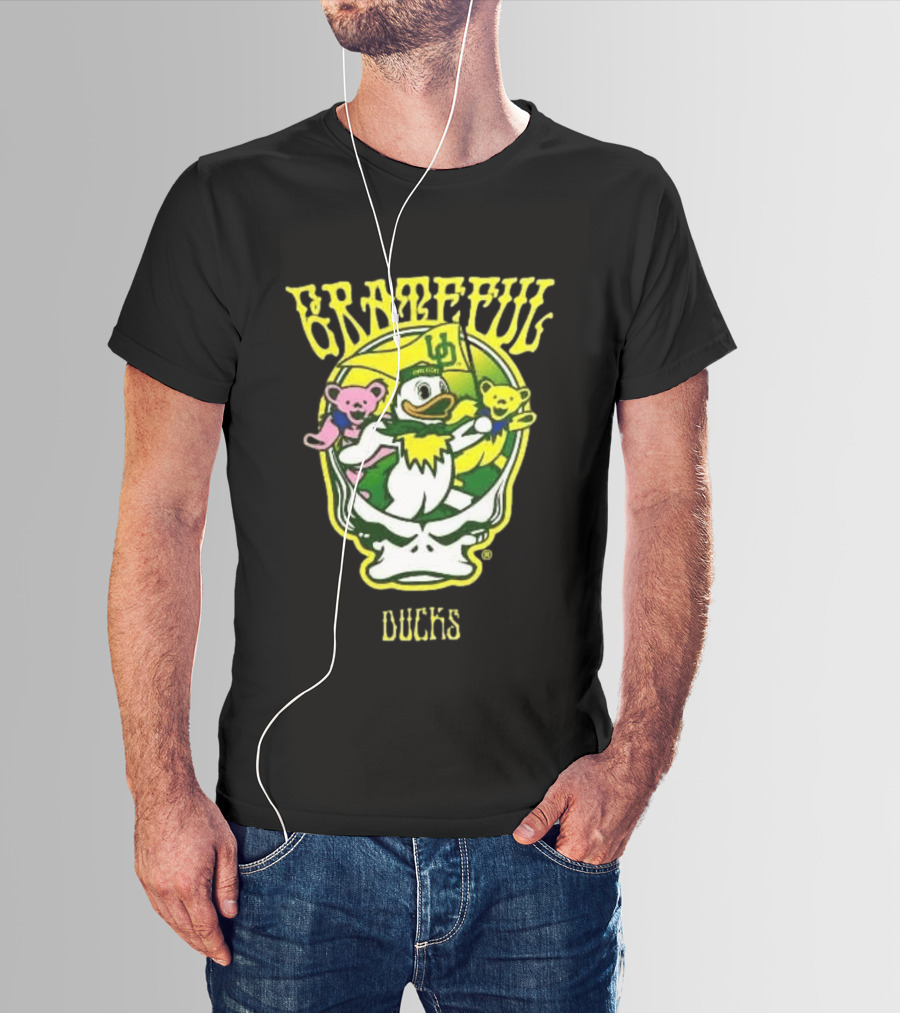 GratefulDucks Oregon Ducks 2025 Football Team Collaboration T-Shirt