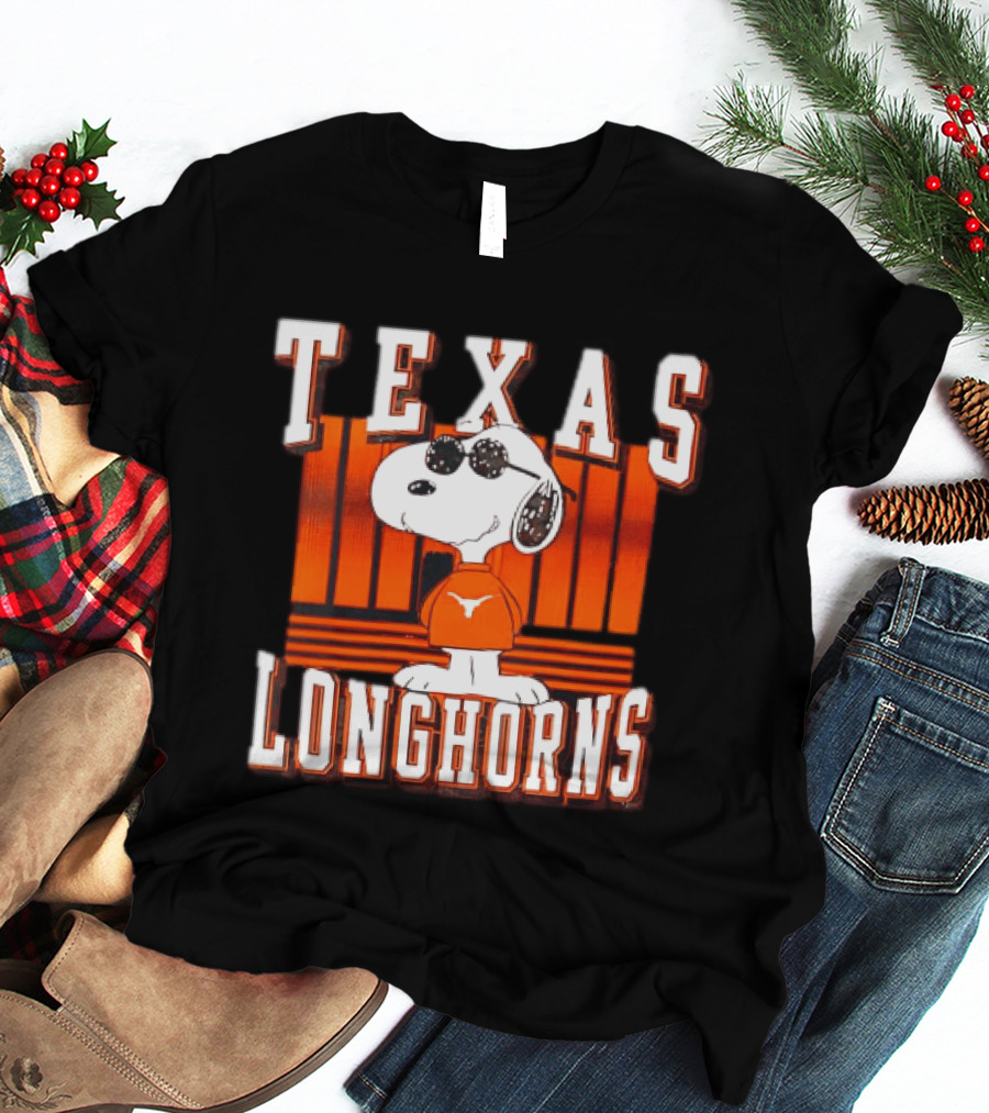 Texas Longhorns Snoopy Sunglasses Peanuts T-Shirt