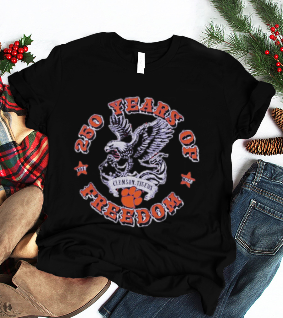 Clemson Tigers 250 Years Of Freedom 1776 2026 Americana Eagle T-Shirt