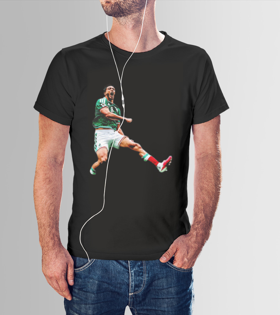 Raúl Jiménez Celebrating Mexico National Soccer Team Victory T-Shirt