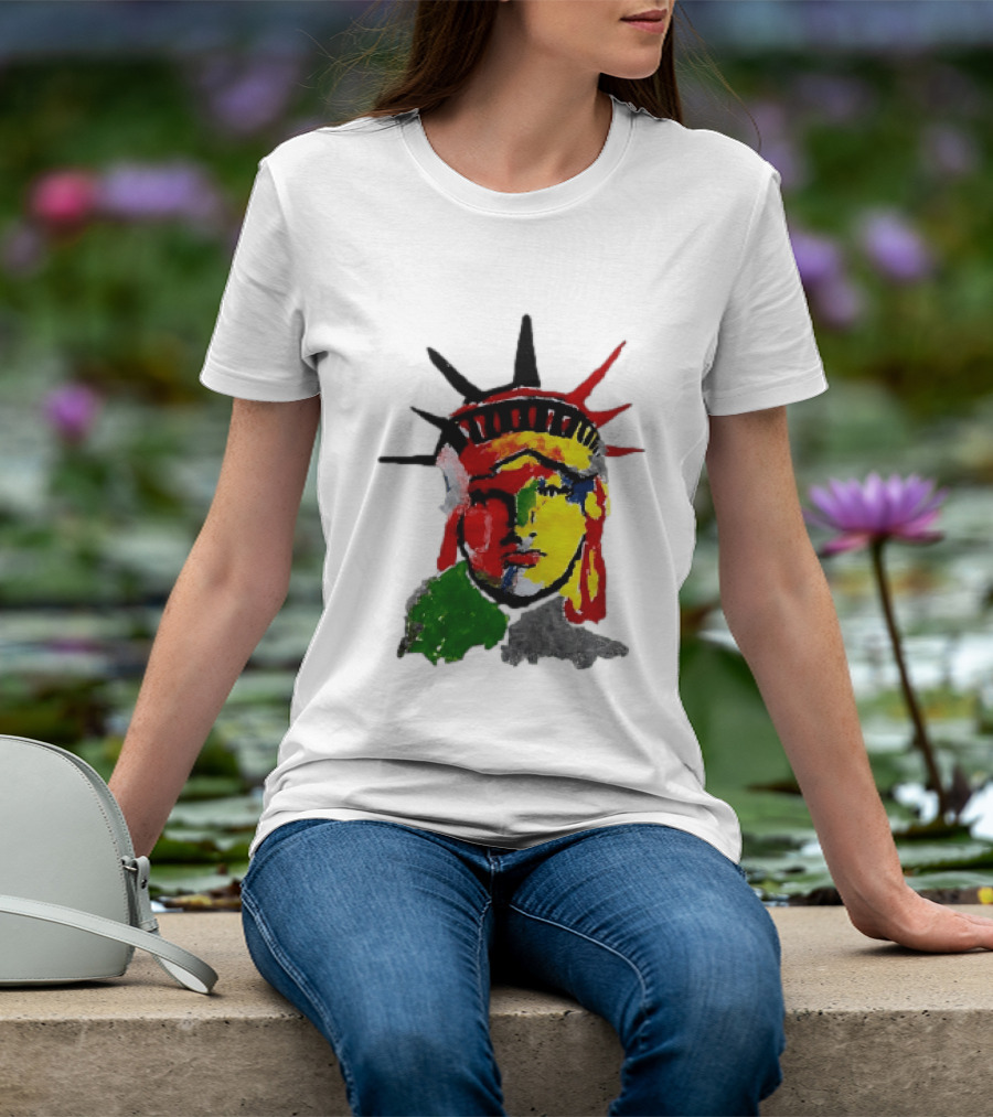 Liberty Pop Statue Of Liberty Paint Splatter T-Shirt