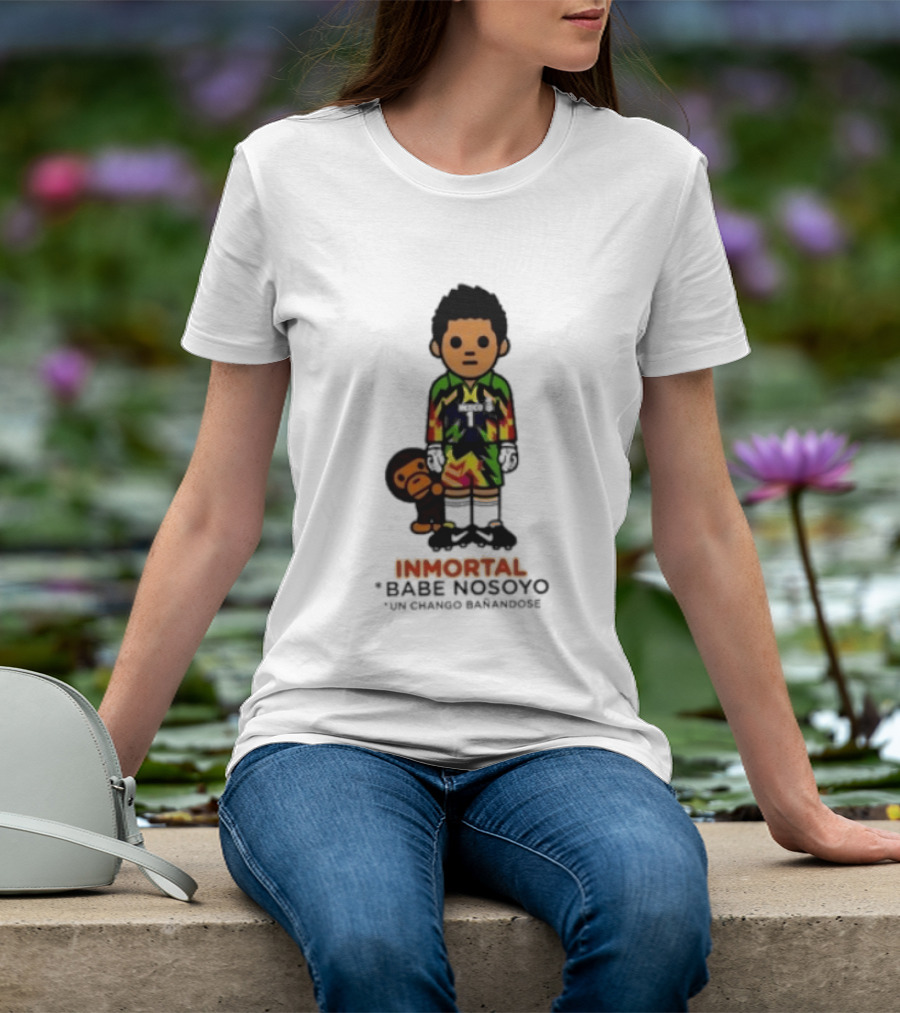 Jorge Campos Inmortal Babe Nosoyo Un Chango Bañandose Colorful Soccer Legend And Monkey T-Shirt