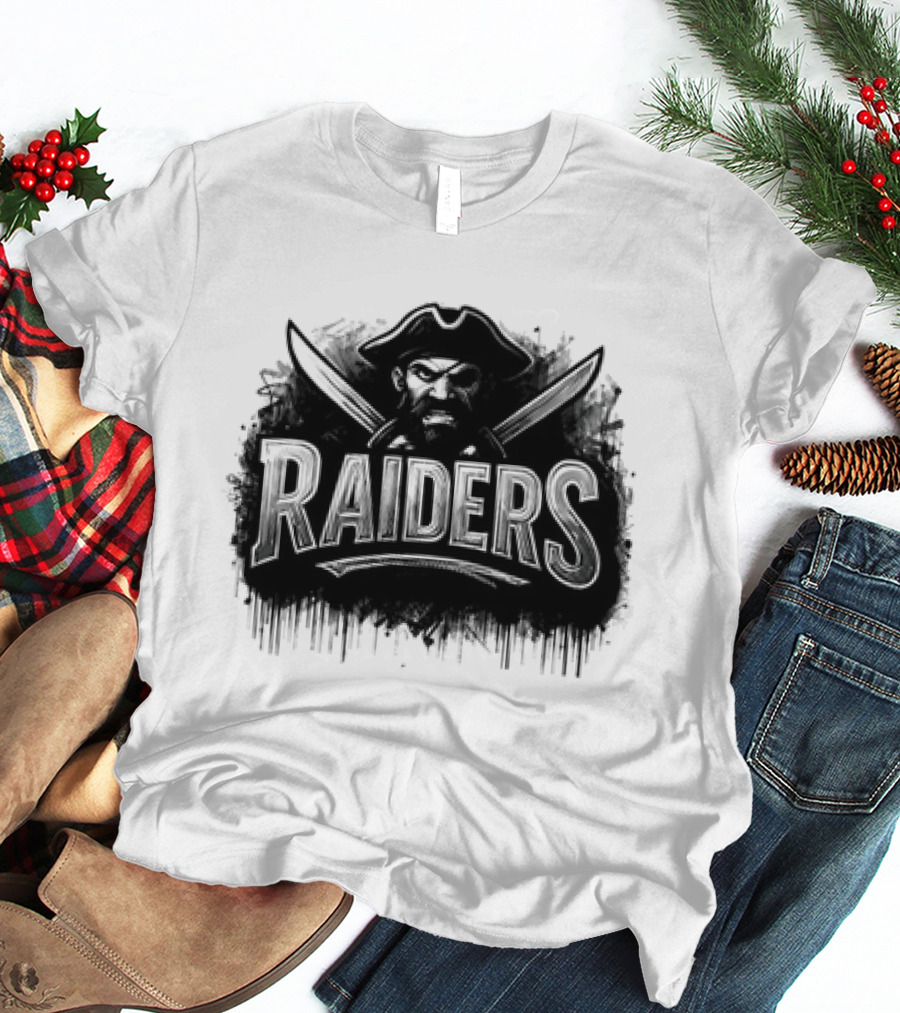Las Vegas Raiders Distressed Pirate Logo Skull Swords And Raider T-Shirt