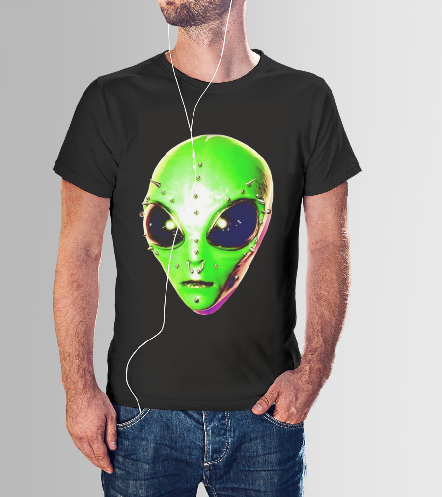 Believe Alien Pierced Face Extraterrestrial Iconic Green Martian Head T-Shirt
