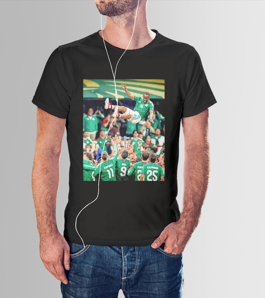 Mexican Football Celebration Julián Quiñones S. Giménez Raúl A. Alvarado Team Spirit T-Shirt