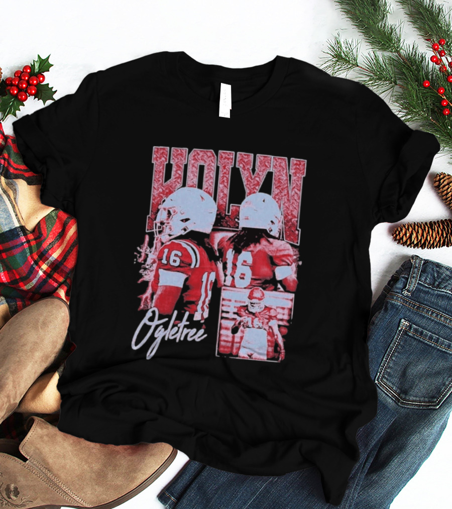Kolyn Ogletree Number 16 Football Action Georgia Bulldogs T-Shirt