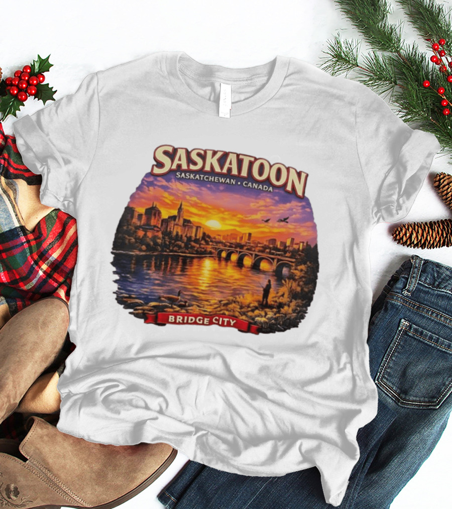 Saskatoon Saskatchewan Canada Sunset Bridge City T-Shirt