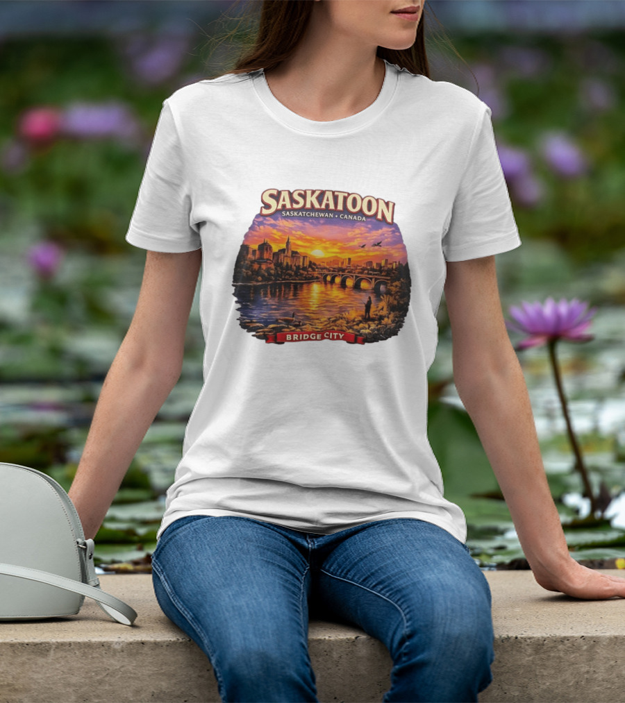 Saskatoon Saskatchewan Canada Sunset Bridge City T-Shirt