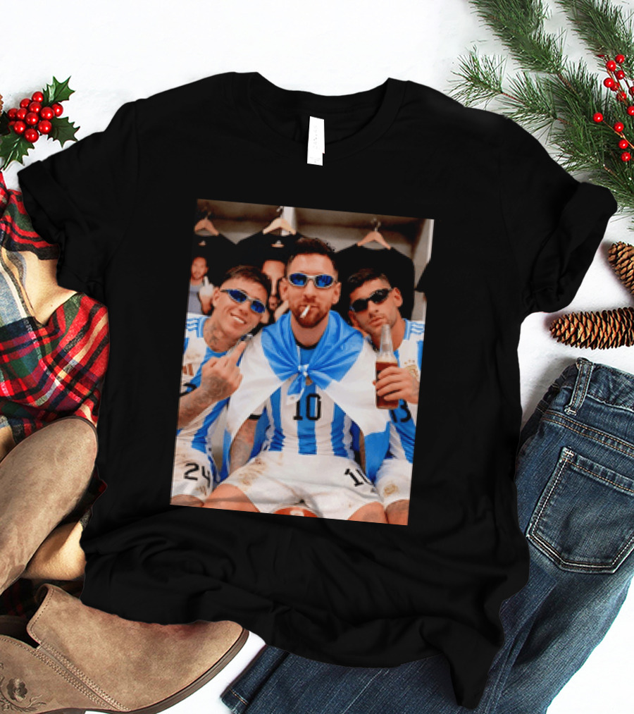 Argentina National Team Lionel Messi Enzo Fernandez Cristian Romero Celebration T-Shirt