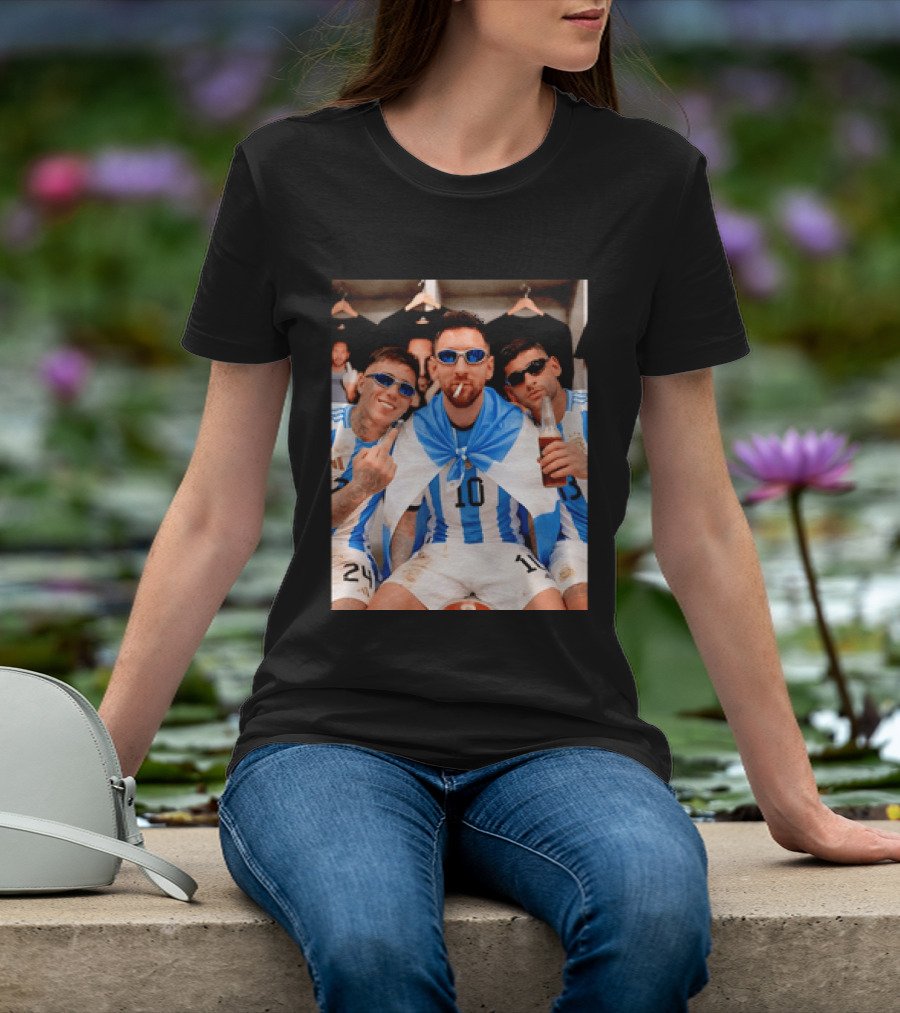 Argentina National Team Lionel Messi Enzo Fernandez Cristian Romero Celebration T-Shirt