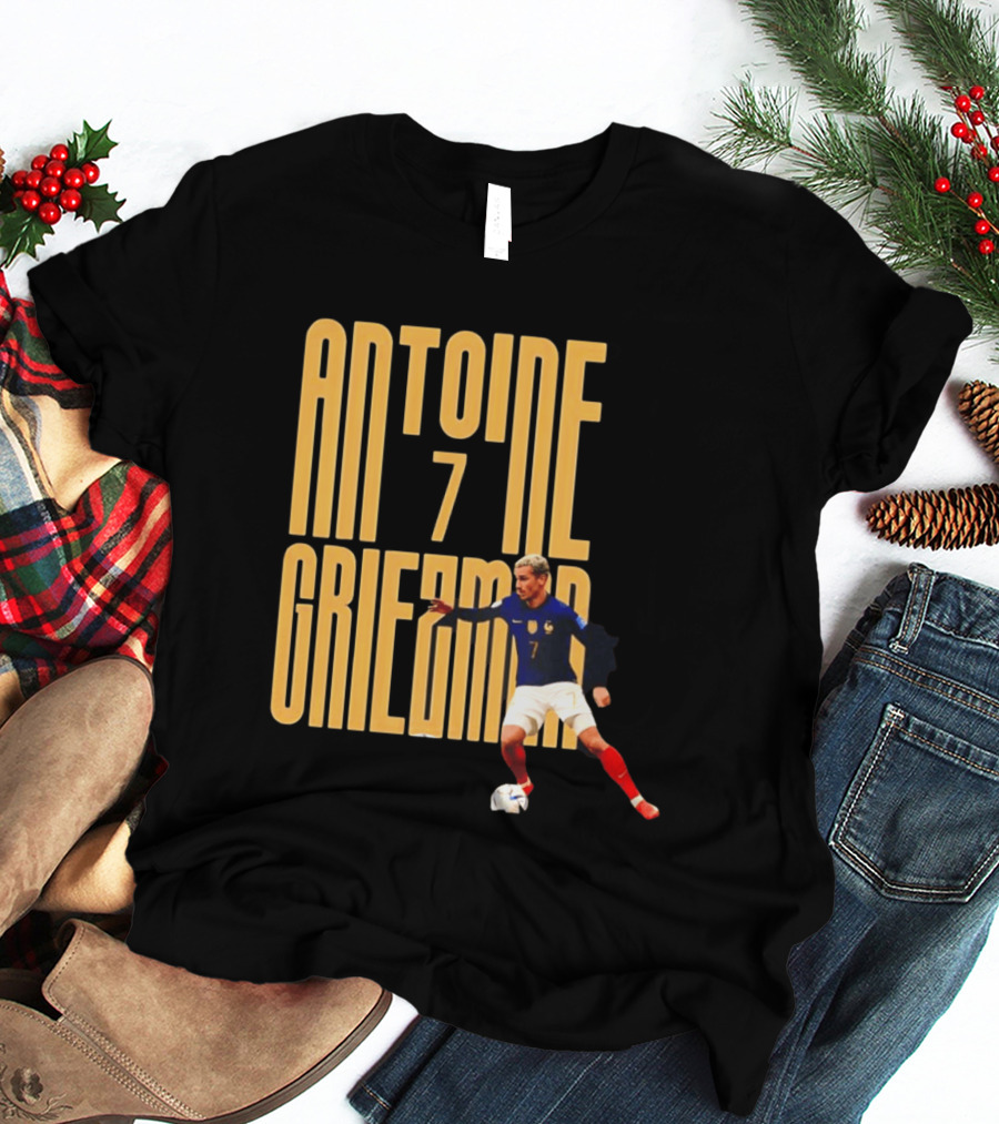 Antoine Griezmann 7 France Football Dribbling T-Shirt