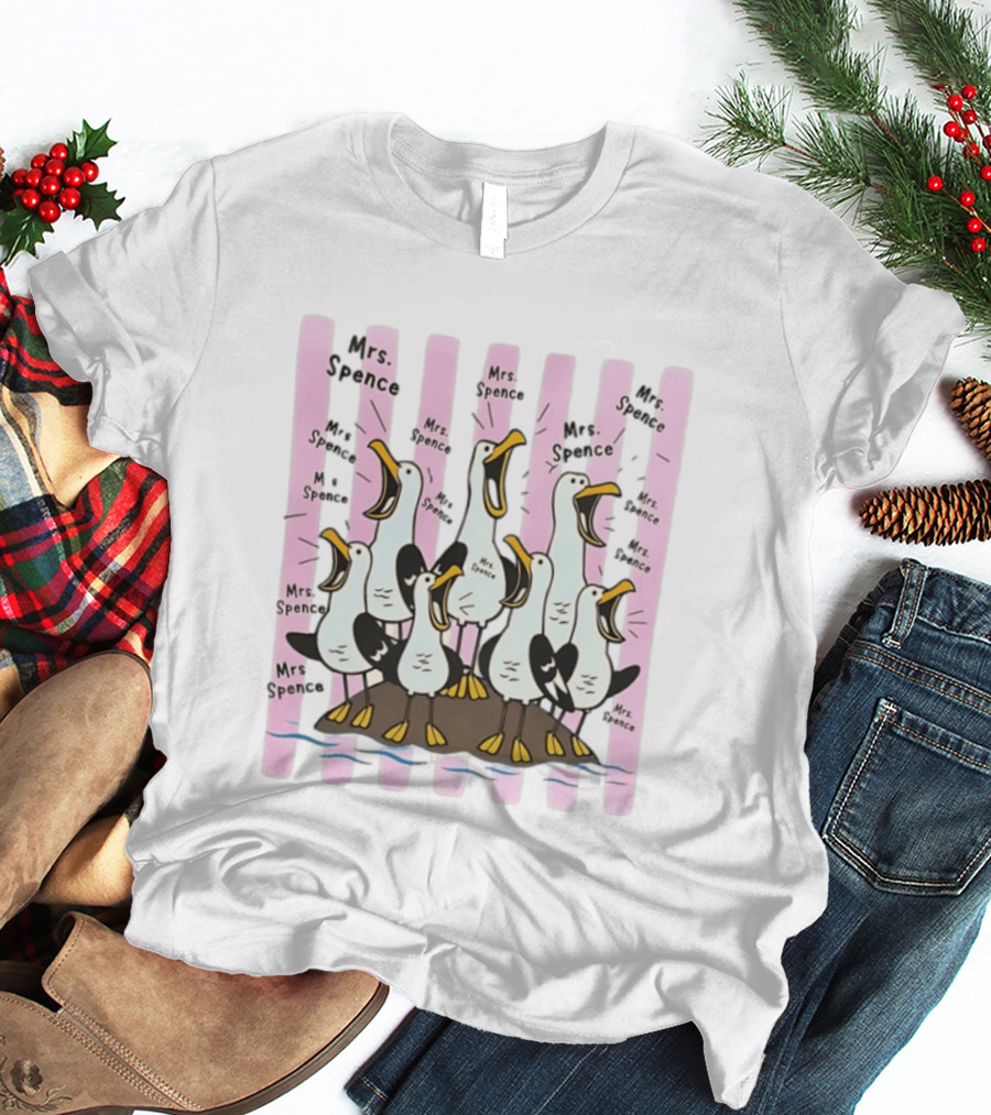 Mrs Spence Screaming Seagulls T-Shirt