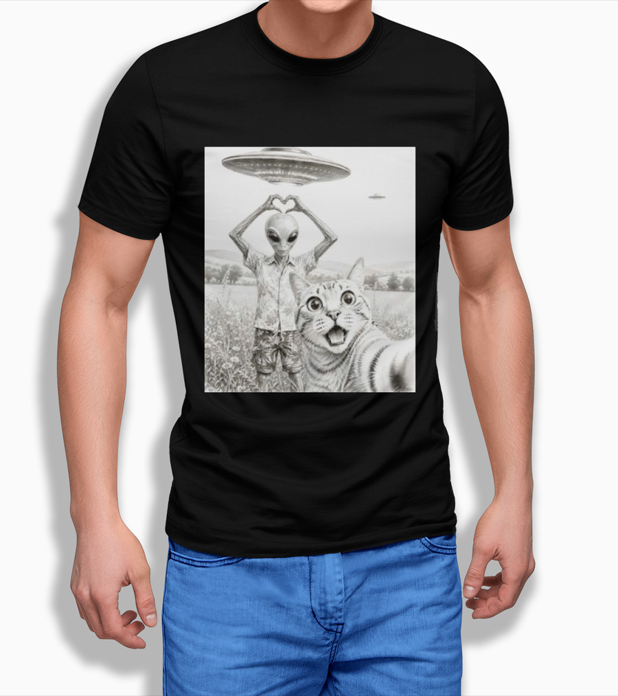 Alien And Cat Selfie UFO Extraterrestrial Meadow Scene T-Shirt