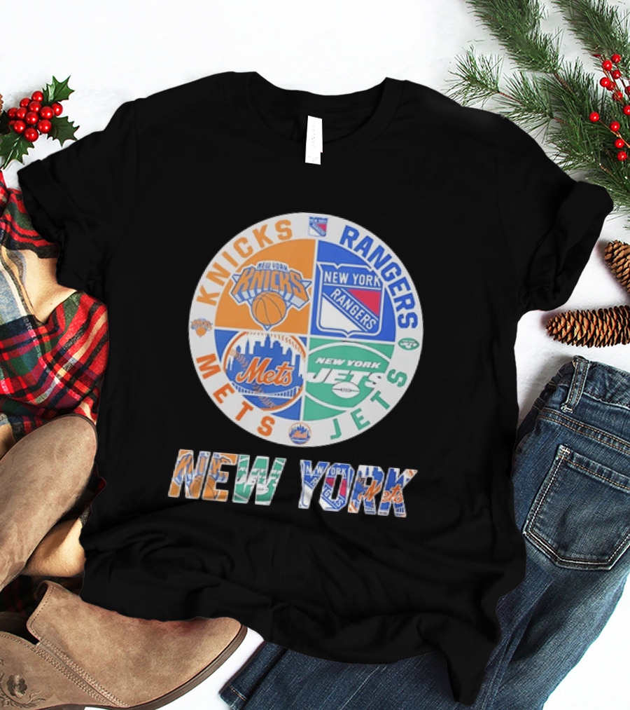 New York Knicks Rangers Mets Jets Fan Logos NY Sports Team Circle T-Shirt
