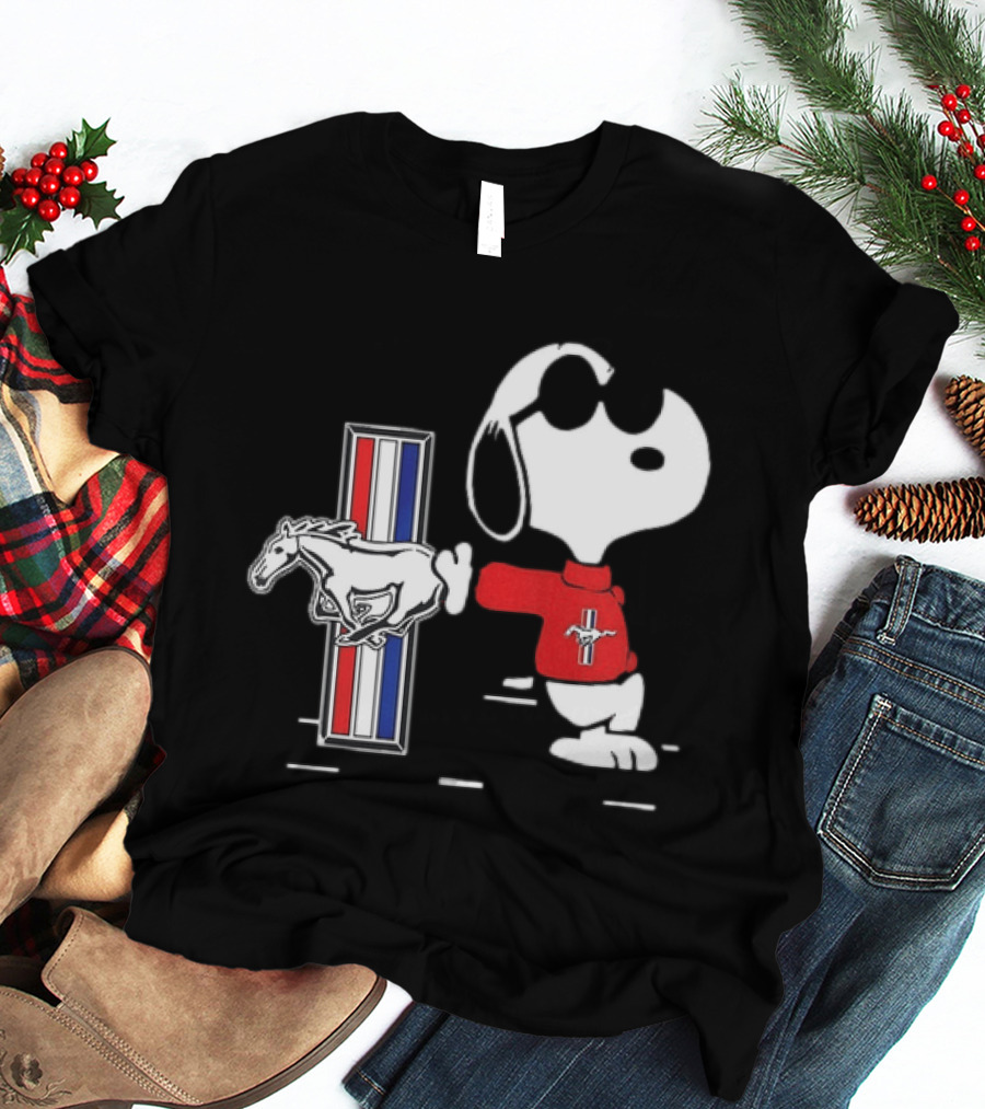Snoopy Peanuts Ford Mustang Red Sweater Classic Mustang Pony T-Shirt