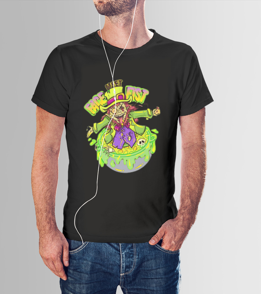 Face Meet Fist Leprechaun St Patrick's Day Cauldron Green Slime Skull T-Shirt