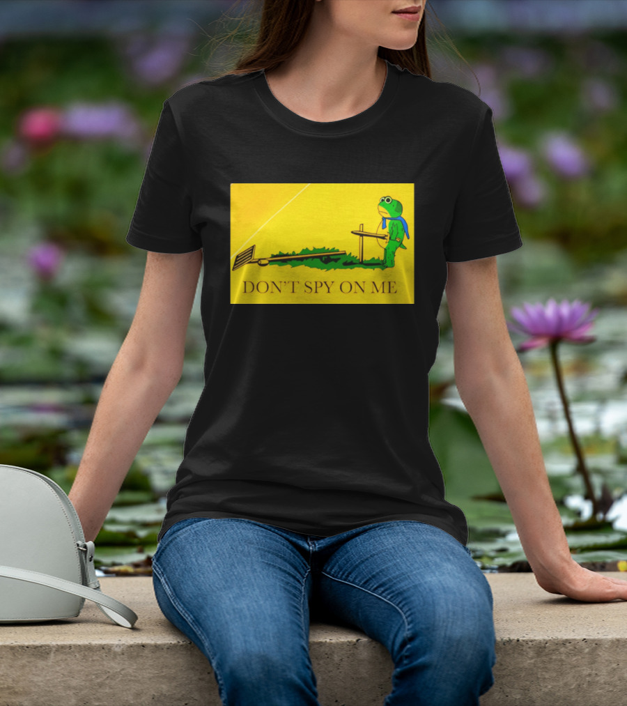 Portland Frog Don't Spy On Me Anti Flock Camera T-Shirt