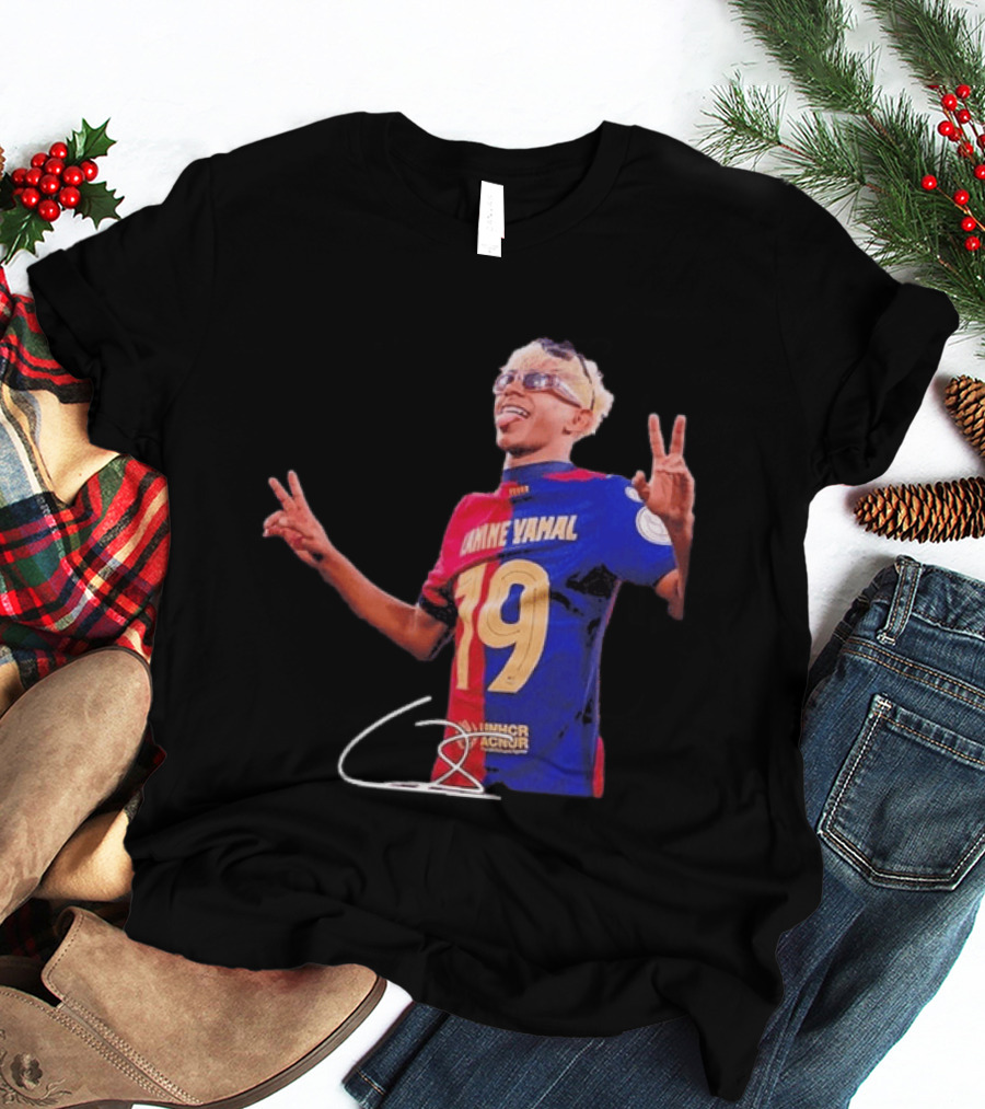 Lamine Yamal Barcelona Peace Sign Celebration 19 Jersey T-Shirt