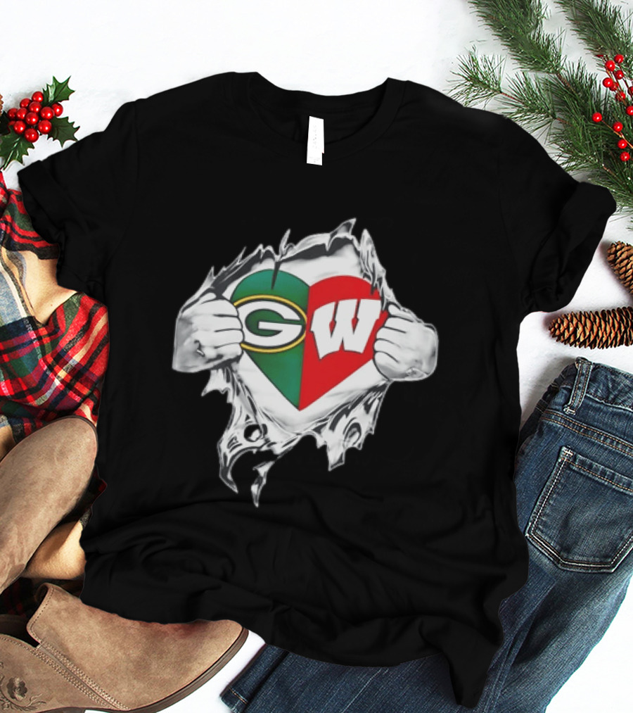 Green Bay Packers Wisconsin Badgers Torn Chest Reveal Heart T-Shirt